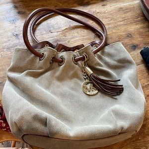Women’s purse